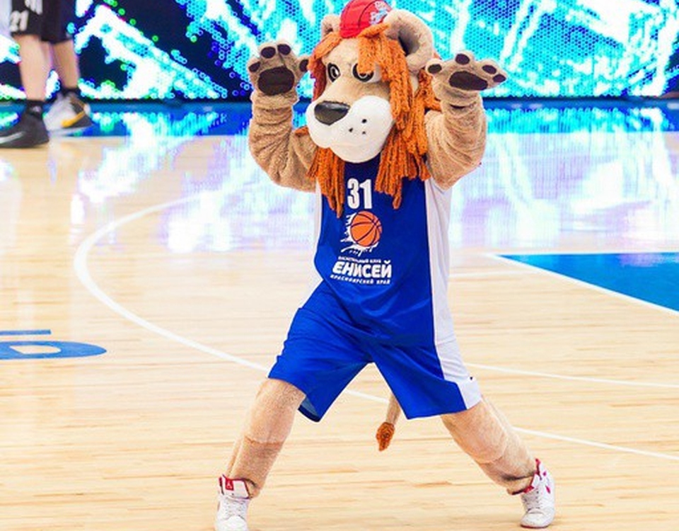 Лев Еня